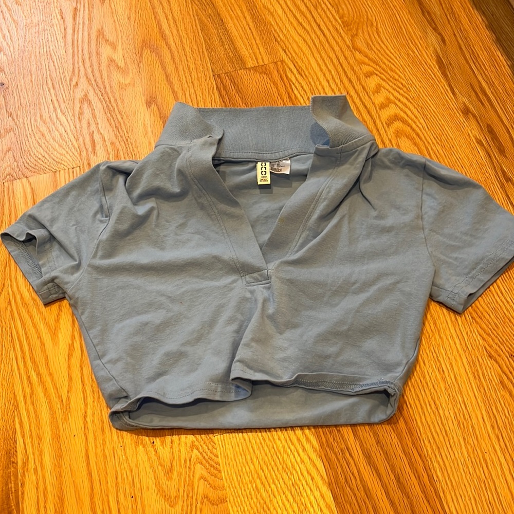 H&M light blue collared shirt, very cropped